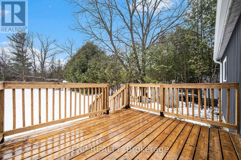 29103619/35-lazy-nol-court/fringewood/ottawa/ontario/K2S1T5_27