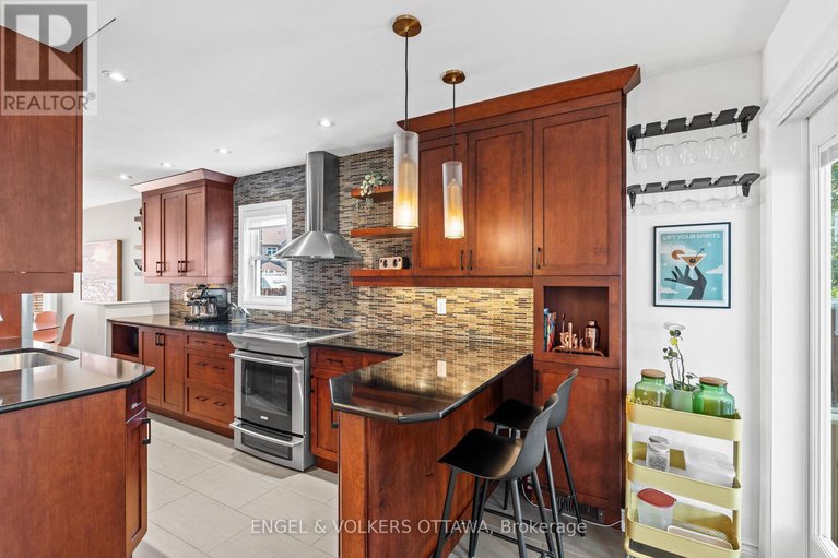 28507549/68-thornbury-crescent/centrepointe/ottawa/ontario/K2G6C4_11