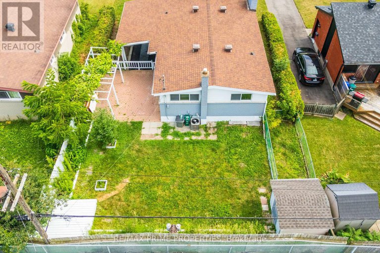 29378490/1035-connery-avenue/elmvale-acresurbandale/ottawa/ontario/K1G2N9_45