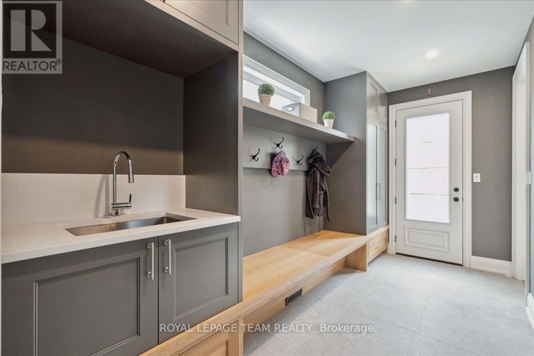 28831579/506-piccadilly-avenue/ottawa-west/ottawa/ontario/K1Y0H8_19