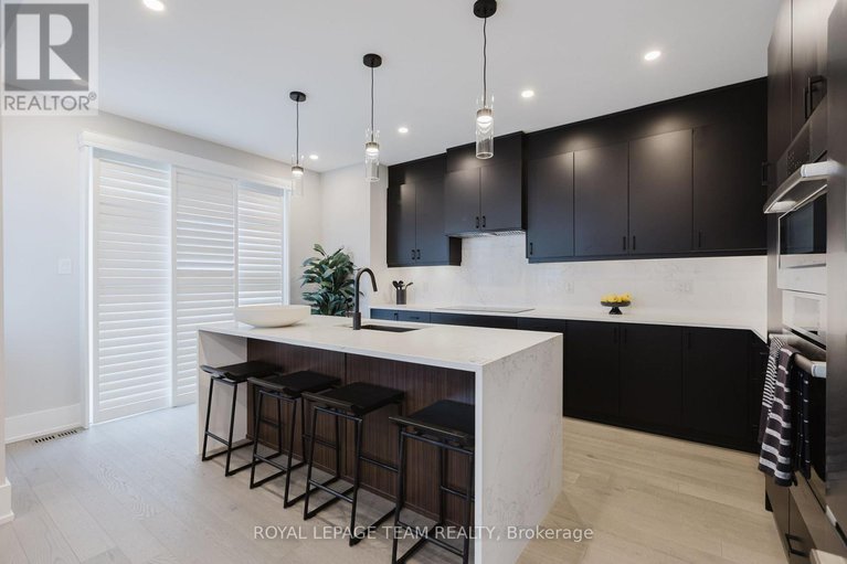28855281/919-finescale-way/half-moon-bay/ottawa/ontario/K2J0R5_14