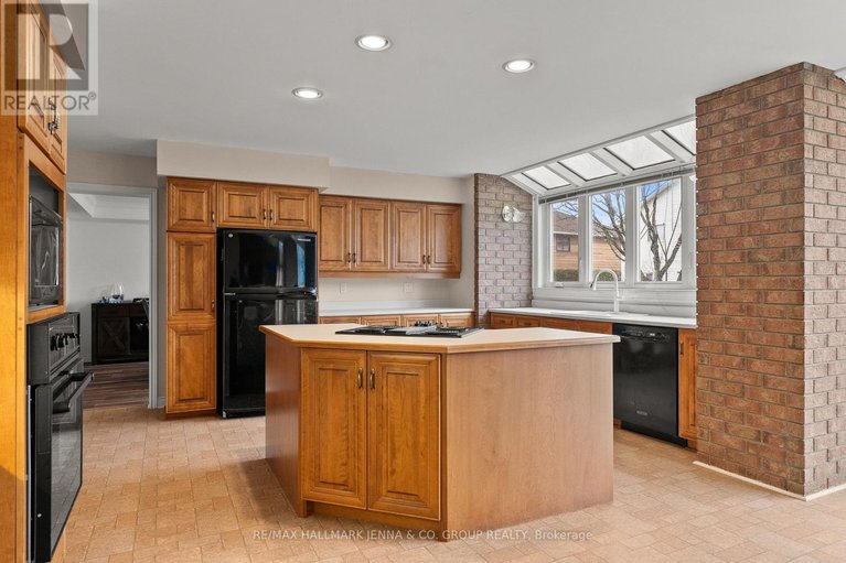 29601661/14-holly-ridge/stittsville-central/ottawa/ontario/K2S1C9_10