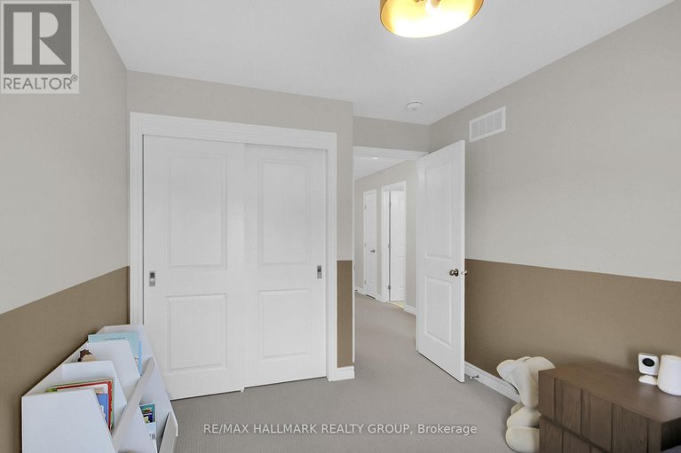 28807965/114-jardiniere-street/remainder-of-stittsville-area/ottawa/ontario/K2S2K2_39