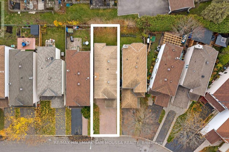 29090641/18-manju-street/hunt-club-park/ottawa/ontario/K1G4T7_44