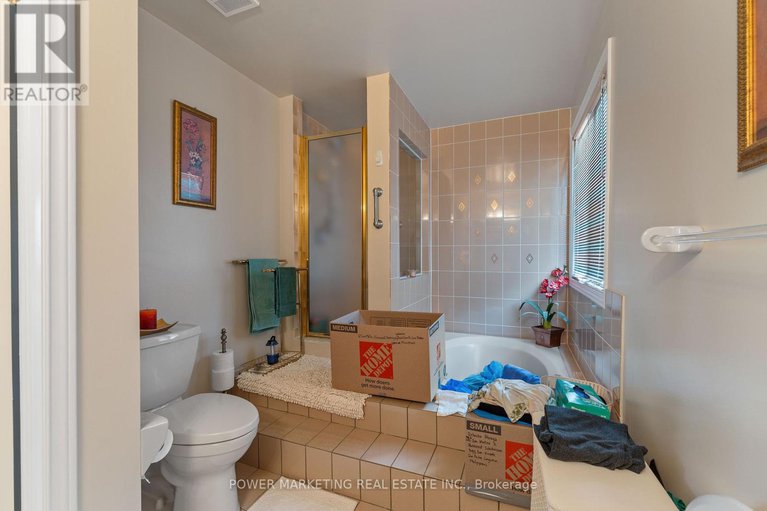 28633301/1060-grenon-avenue/fairfield-heights/ottawa/ontario/K2B8N1_21