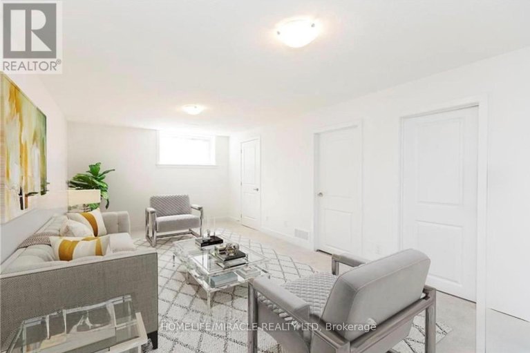 29255962/208-monticello-avenue/emerald-meadowstrailwest/ottawa/ontario/K2S0J7_12