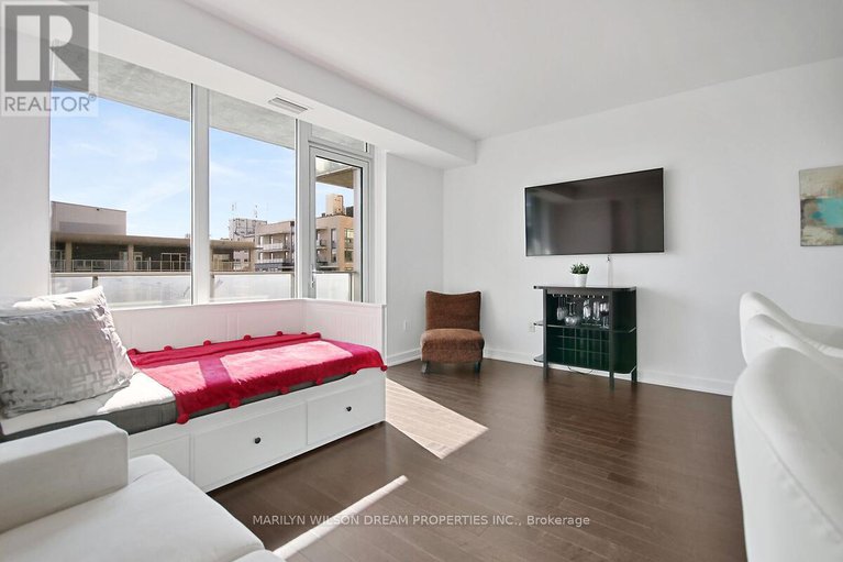 28560756/1101-111-champagne-avenue-s/west-centre-town/ottawa/ontario/K1S5V3_14