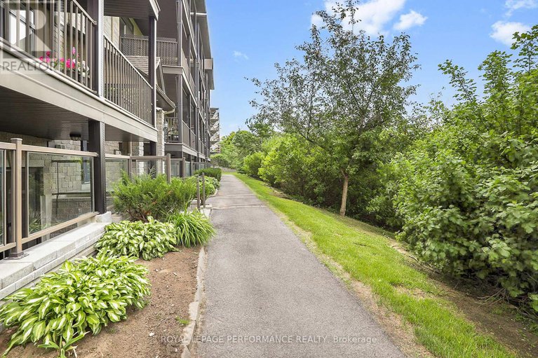 28468880/2-40-prestige-circle/chatelaine-village/ottawa/ontario/K4A0W9_18