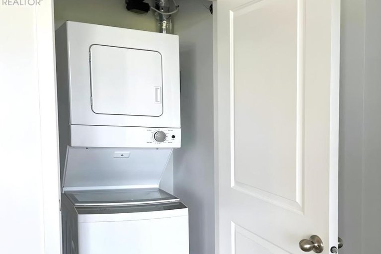 29632112/i-300-tulum-crescent/emerald-meadowstrailwest/ottawa/ontario/K2S2Y4_20