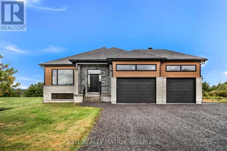 28790926/529-voie-ferree-road/clarencerockland-twp/clarence-rockland/ontario/K0A2A0_1