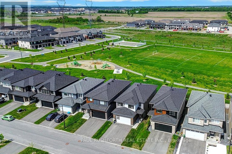 28567256/719-painted-sky-way/remainder-of-stittsville-area/ottawa/ontario/K2S2W7_35