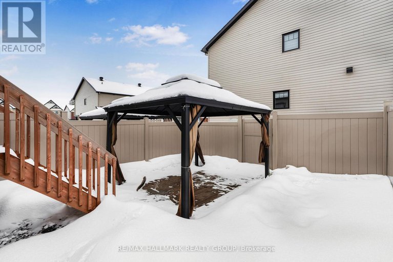 29237591/242-dion-avenue/town-of-rockland/clarence-rockland/ontario/K4K0M3_28