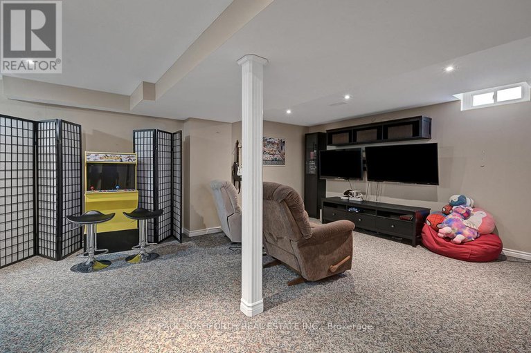 29407561/6192-voyageur-drive/convent-glen/ottawa/ontario/K1C2W3_37