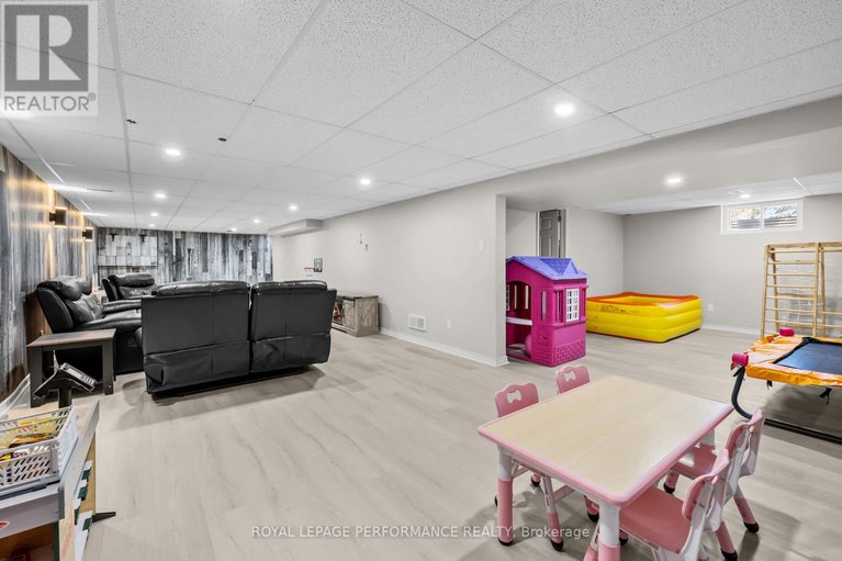 29645047/1547-st-jacques-road/russell-twp/russell/ontario/K0A1W0_30