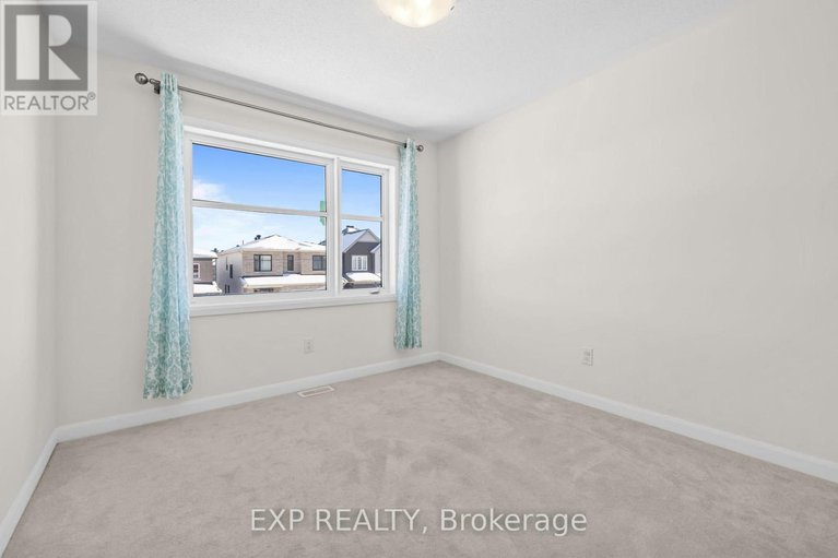 29361878/116-maynooth-court/half-moon-bay/ottawa/ontario/K2J6Y4_16