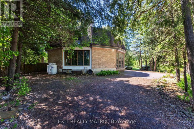 28384633/7962-parkway-road/osgoode-twp-north-of-reg-rd-6/ottawa/ontario/K0A2P0_4