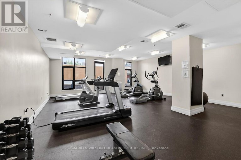 29440546/906-330-loretta-avenue-s/west-centre-town/ottawa/ontario/K1S4E8_34