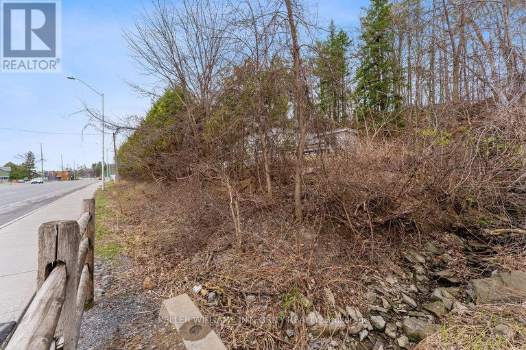 28244389/3722-st-joseph-boulevard/fallingbrookridgemount/ottawa/ontario/K4A0Z5_33