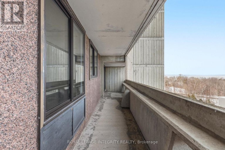 29379643/510-415-greenview-avenue/britannia/ottawa/ontario/K2B8G5_17