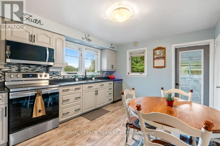 28525897/5466-county-8-road/south-dundas-williamsburgh-twp/south-dundas/ontario/K0C1X0_8