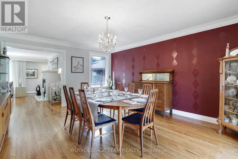 28584600/1939-wembley-avenue/carlingwood/ottawa/ontario/K2A1A8_15