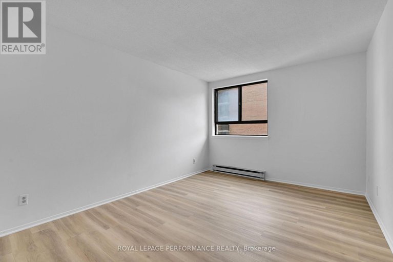 29390179/1701-470-laurier-avenue-w/ottawa-centre/ottawa/ontario/K1R7W9_21