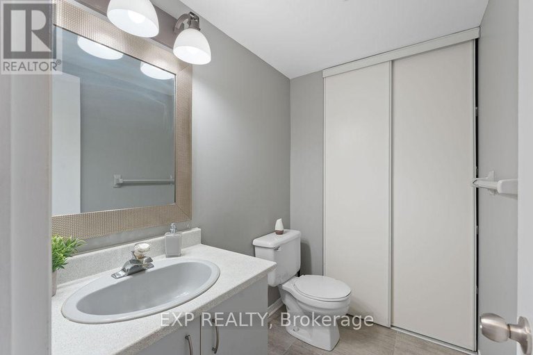 28765564/202-299-castor-street/village-of-russell/russell/ontario/K4R1E9_13