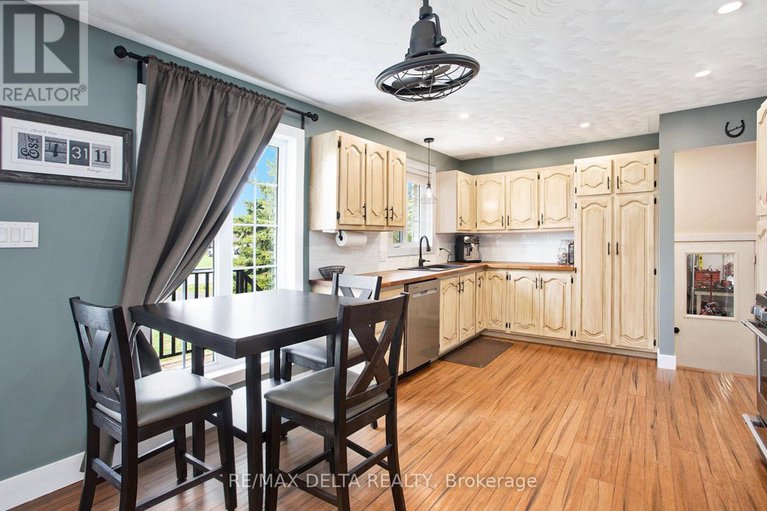 28905396/3569-marcil-road/clarencerockland-twp/clarence-rockland/ontario/K0A1E0_10