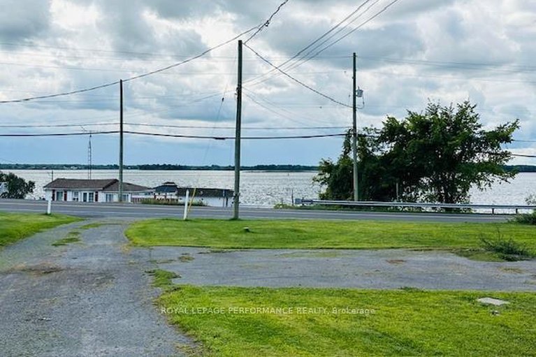 28831447/18787-county-rd-2-road/south-glengarry-charlottenburgh-twp/south-glengarry/ontario/K6H7J8_11