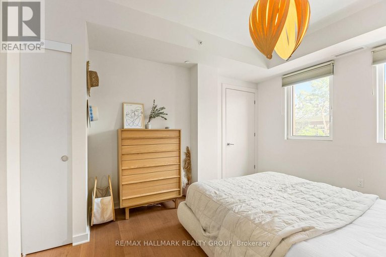 29444670/207-135-barrette-street/vanier/ottawa/ontario/K1L7Z9_49