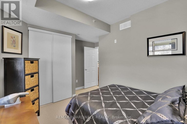 29634431/202-230-titanium-private-e/convent-glen-north/ottawa/ontario/K1C0C1_28