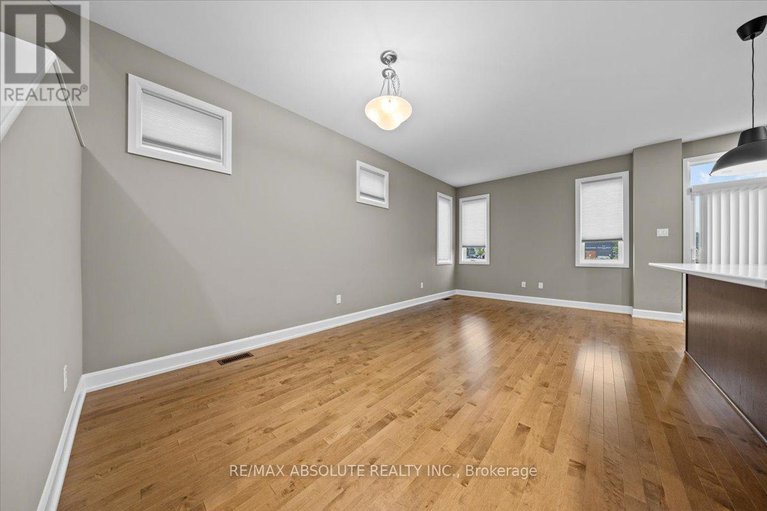 28578838/169-bandelier-way/stittsville-north/ottawa/ontario/K2S2J5_14