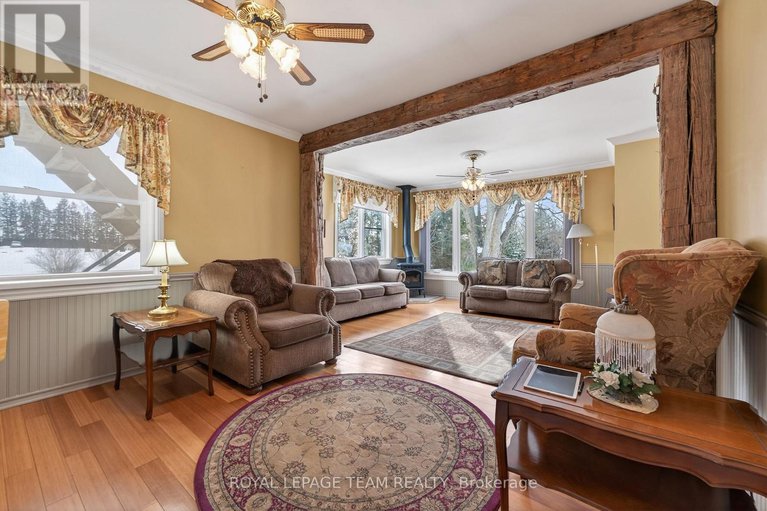 29295342/2377-ramsay-con-7b-avenue-s/mississippi-mills-ramsay-twp/mississippi-mills/ontario/K0A1A0_31