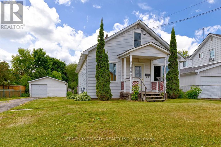 28505414/424-moore-street/renfrew/renfrew/ontario/K7V1L9_1
