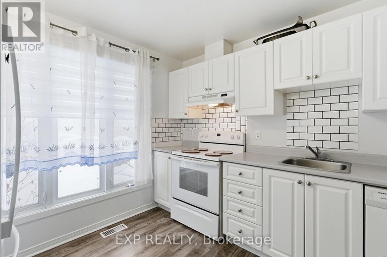 29302886/33-3333-mccarthy-road/hunt-club/ottawa/ontario/K1V9X5_15