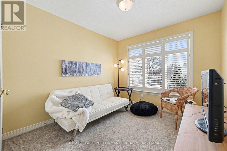 29608042/214-windhurst-drive/barrhaven-east/ottawa/ontario/K2G6H9_24