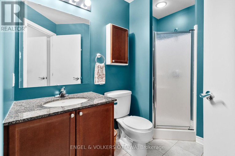 28843086/105-205-bolton-street/lower-townbyward-market/ottawa/ontario/K1N1K7_24