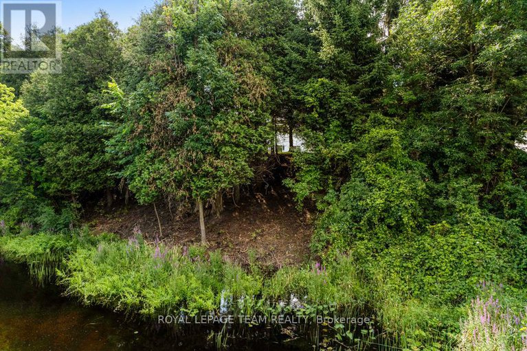 28628290/17-maric-trail/kemptville/north-grenville/ontario/K0G1J0_41