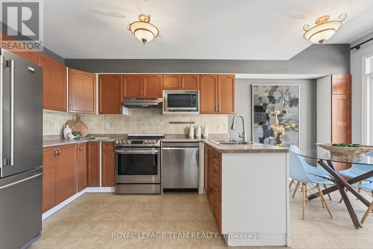 29446610/242-opus-street/emerald-meadowstrailwest/ottawa/ontario/K2S0J1_38