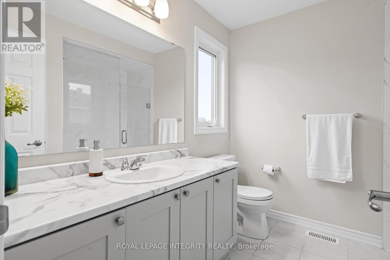 29353204/504-flagstaff-drive/half-moon-bay/ottawa/ontario/K2J6T5_18