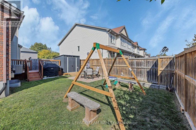 29014548/430-haresfield-court/riverside-southgloucester-glen/ottawa/ontario/K4M0B6_39
