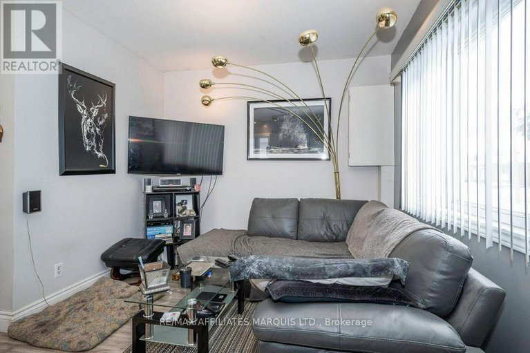 28585218/25-church-street/moose-creek/north-stormont/ontario/K0C1W0_5