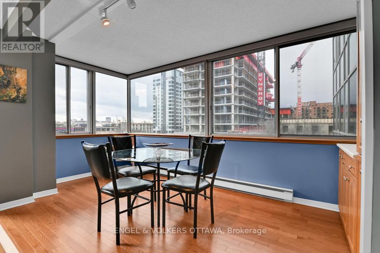 28541855/402-160-george-street/lower-townbyward-market/ottawa/ontario/K1N9M2_14