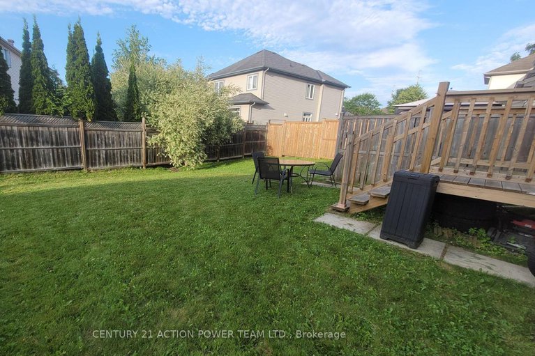28387395/965-gosnell-terrace/fallingbrookgardenway-south/ottawa/ontario/K4A5C5_44