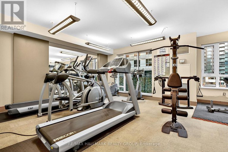 29108438/1206-200-besserer-street/sandy-hill/ottawa/ontario/K1N0A7_17