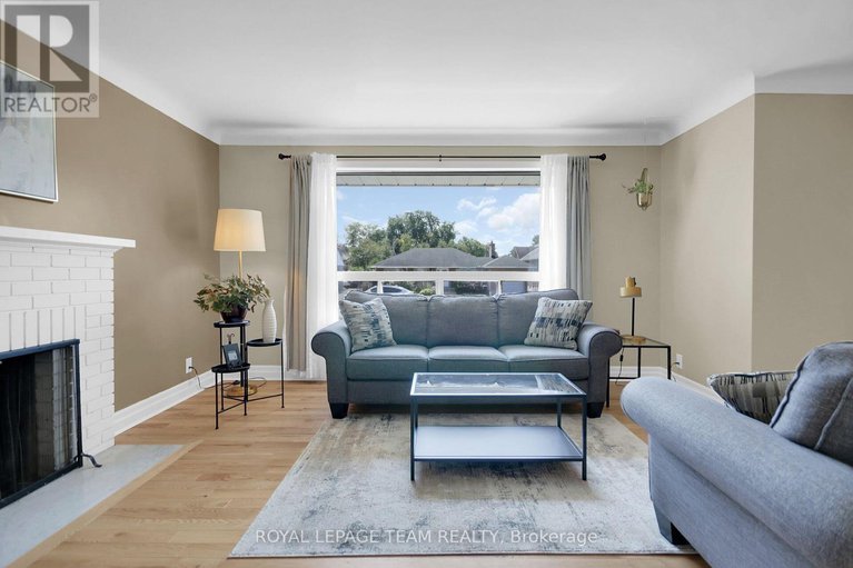 28798698/43-epworth-avenue/meadowlandsst-claire-gardens/ottawa/ontario/K2G2L8_6