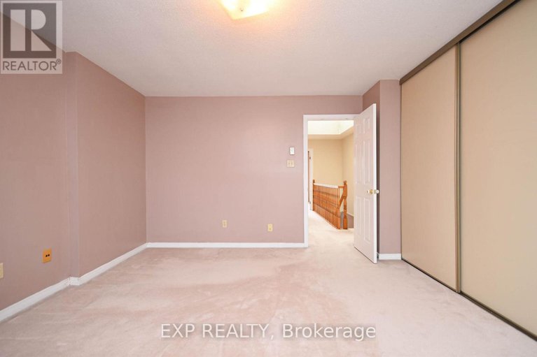 28525660/412-briston-private/hunt-club-park/ottawa/ontario/K1G5R4_26