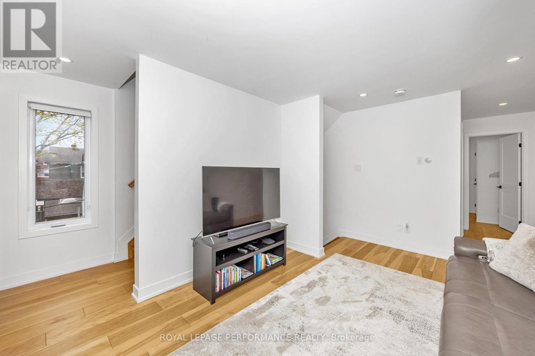 28718708/80-dagmar-avenue/vanier/ottawa/ontario/K1L5T4_18