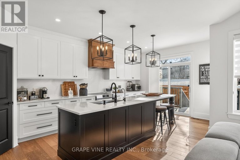 29498089/55-dr-neelin-drive/richmond/ottawa/ontario/K0A2Z0_16