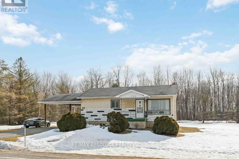 29180472/1984-forced-road/vars-area/ottawa/ontario/K0A3H0_1